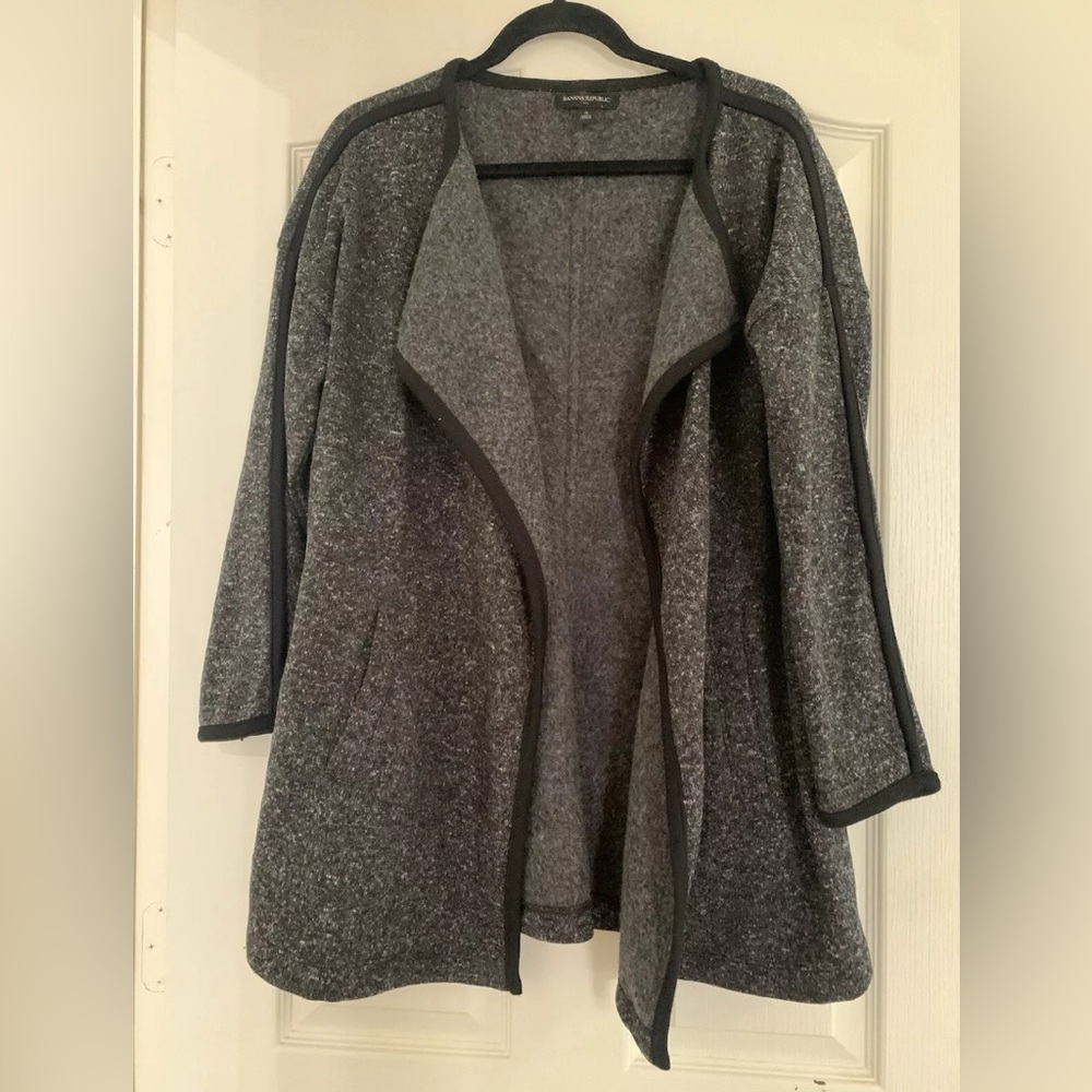 Banana Republic Open Sweater Grey & Black Small